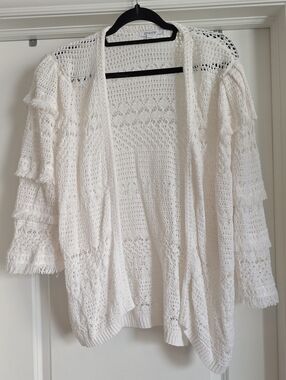 EUC Chico's 3 Ivory White Open-Front Crochet Cardigan with Tiered Sleeves